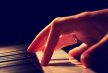 问鼎app官网：国乒最新战报！直拍名将首局赢2分，林昀儒9-11，出师不利！.